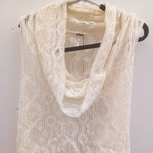 Free people chair crochet ivory top New Sz xs oversized Cowell neck
